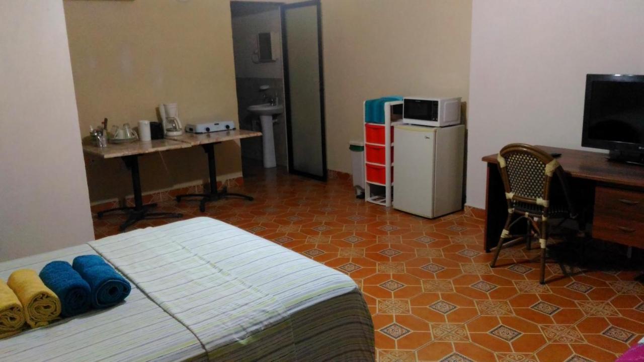Apartments In Samara Ac Hw 200Mts To The Beach Dış mekan fotoğraf